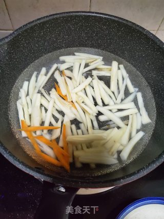 Cold Lotus Root Strips recipe