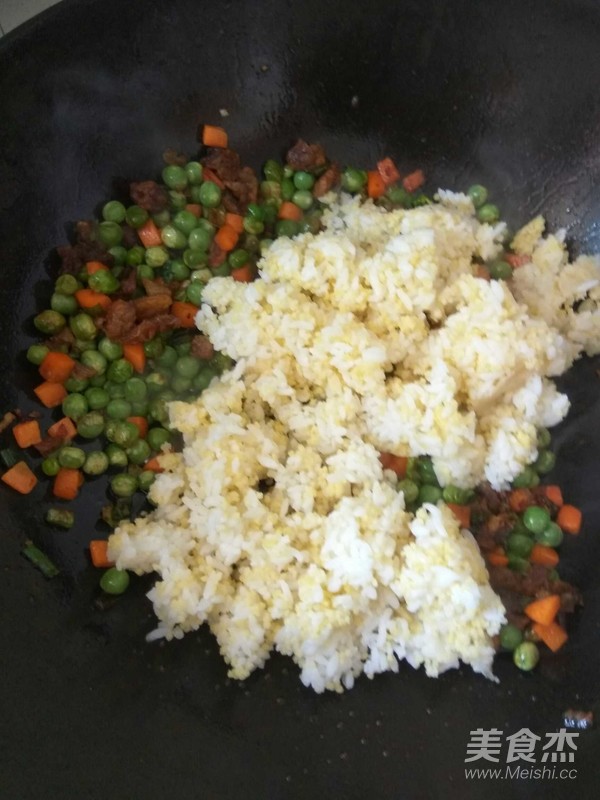 Fried Rice with Peas recipe