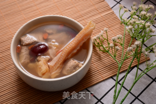 [mother Komori's Recipe] Nourishing and Nourishing Jujube and Wing Head Lean Meat Soup recipe