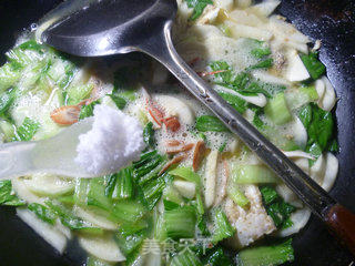 Chinese Cabbage and White Flower Crab Soup recipe