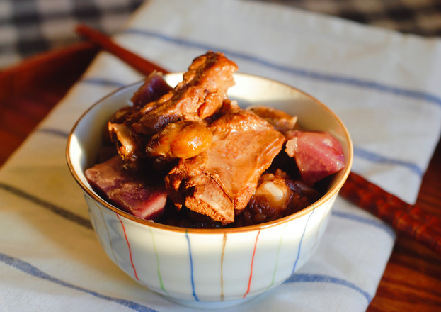 Braised Pork Ribs with Chestnut Potatoes recipe