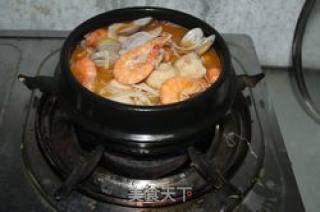 Stone Pot Seafood Vermicelli recipe