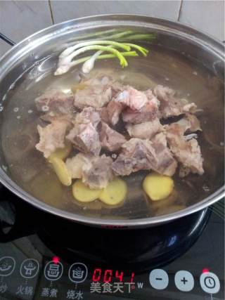 Pumpkin Pork Ribs Soup recipe