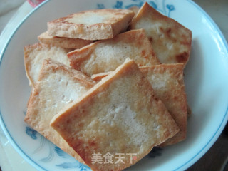 Vegetarian Dishes are Also Tasteful: Let You Enjoy The Big Chunks of "meat-eating" Tofu with Tomatoes recipe