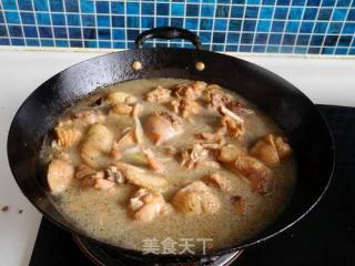 Chicken Stewed Hazel Mushroom recipe