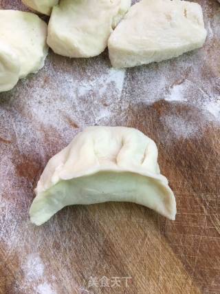 Half-cooked Stuffed Shepherd's Purse Dumplings recipe