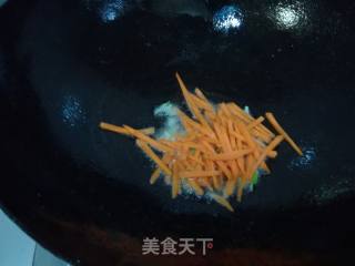 Fried Noodles with Vegetables, Eggs and Pork recipe