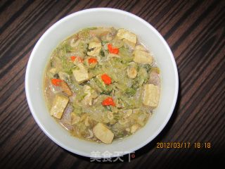 Tofu Stewed with Pickles recipe