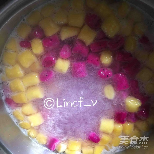 Coconut-flavored Fruit Taro Balls~q Bomb Sweet Feeling in Summer recipe