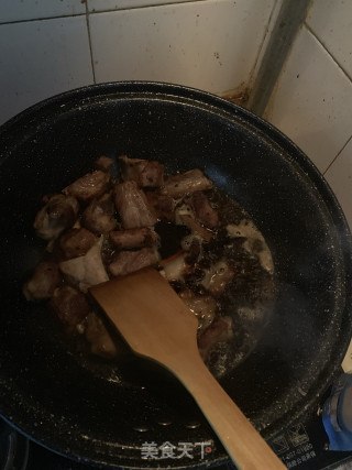 Spicy Braised Pork Ribs recipe