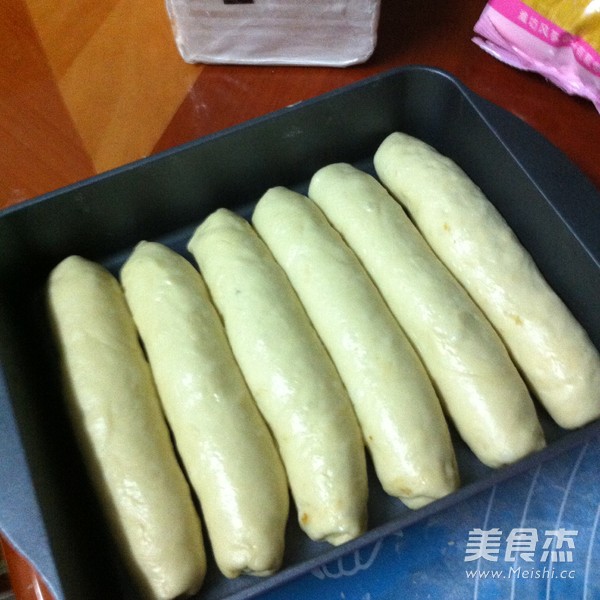 Scallion Cheese Pork Floss Steak Bun recipe