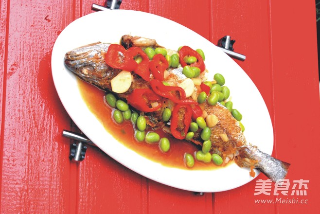 Fried Rice Fish with Edamame recipe