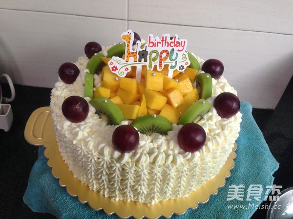 Fresh Fruit Cream Birthday Cake recipe