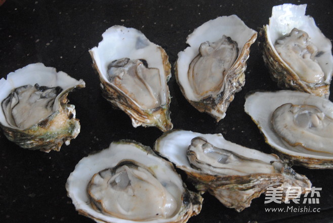 Korean Style Chili Roasted Oysters recipe