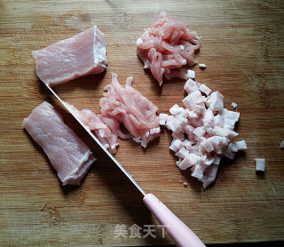 Stir-fried Shredded Pork with Lettuce recipe