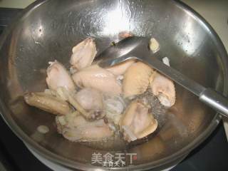Grilled Chicken Wings with Agaricus recipe