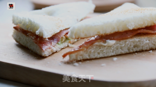 Quick Breakfast-avocado and Bacon Sandwich recipe