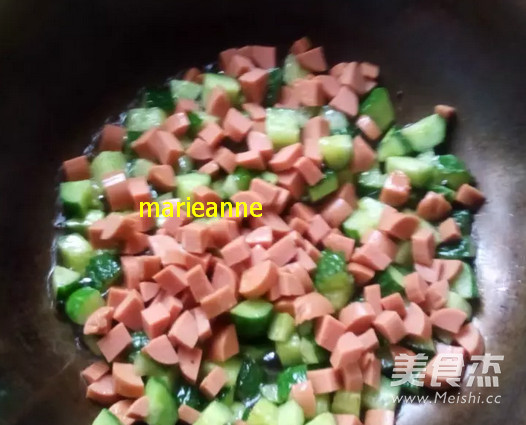 Scrambled Eggs with Cucumber Ham recipe