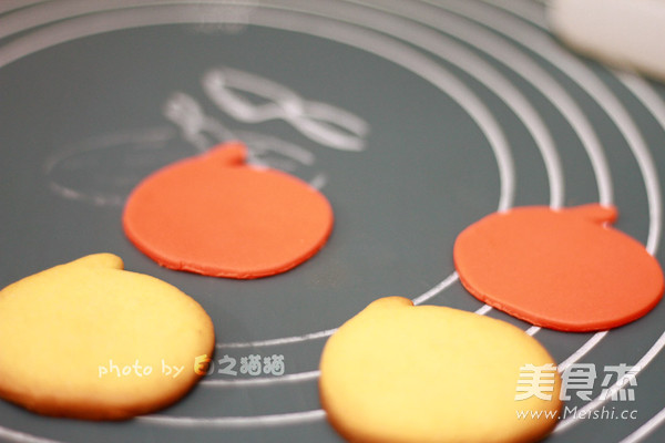 Halloween Fondant Cookies recipe