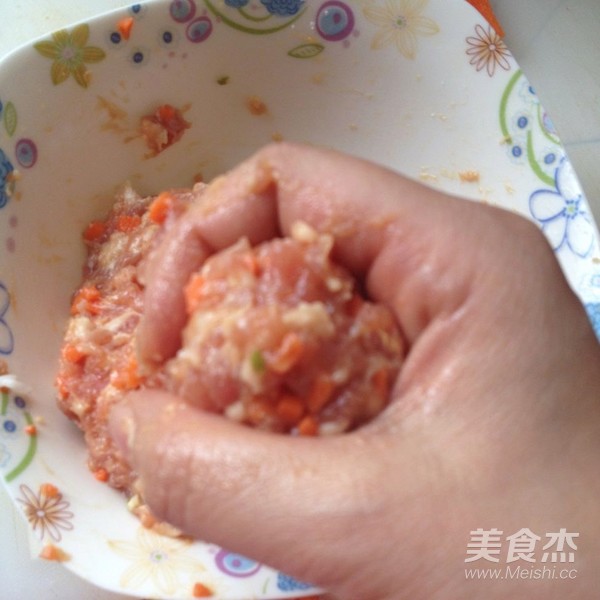 Pearl Carrot Meatballs recipe