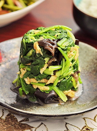 Mustard Spinach with Fungus recipe