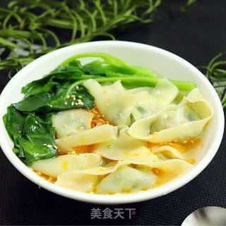 Wontons with Oil Residue and Green Vegetables recipe