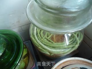 Breakfast with Porridge and Side Dishes-spicy Stir-fried Soaked Cowpeas recipe