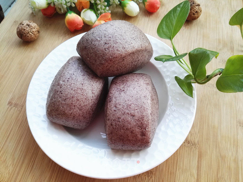 #aca烤明星大赛#black Rice Noodle Buns recipe