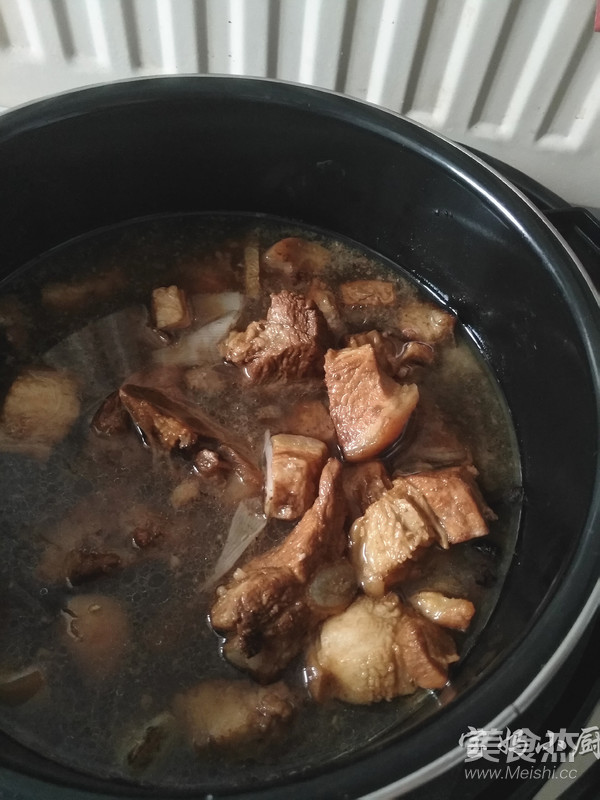 Stewed Pork Belly with Home-cooked Bones, The Most Enjoyable One Pot recipe