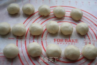 Traditional Red Bean Paste Egg Yolk Crisp recipe