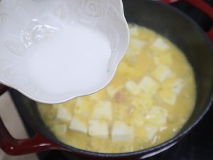 Salted Egg Yolk Tofu Pot recipe