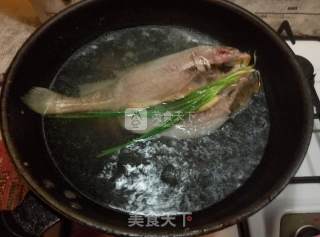 West Lake Fish with Vinegar Sauce recipe