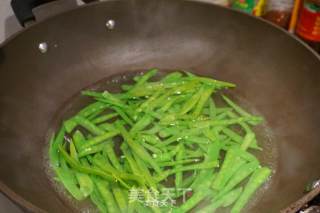 Cordyceps Mushroom with Snow Pea recipe