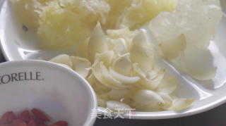 Lily Papaya Sweet Soup recipe