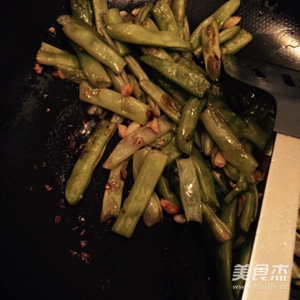 Stir-fried String Beans recipe