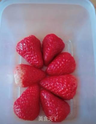 Milk Strawberry Pudding recipe