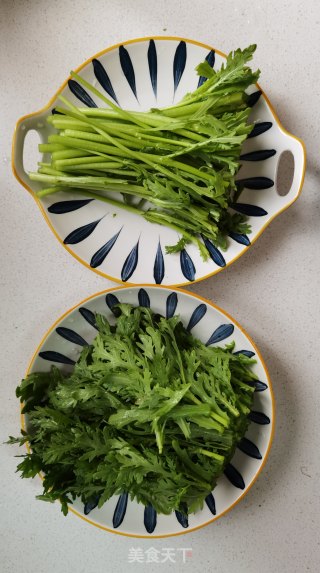 White-boiled Chrysanthemum recipe