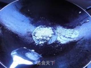 Stir-fried Spicy Clams recipe