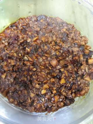 Spicy Mushroom Meat Sauce recipe