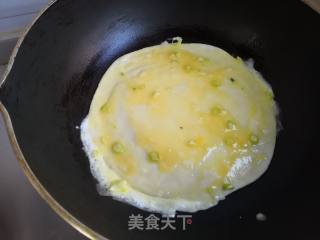 Hot Noodle Omelette recipe