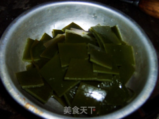 Seductively Colored Fermented Bean Curd and Seaweed Roasted Pork recipe