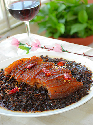 Pork with Dried Plums and Vegetables recipe