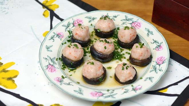 Baihua Stuffed Fresh Mushrooms｜a Video recipe