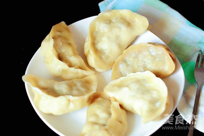 Steamed Dumplings with Tomato Sauce recipe