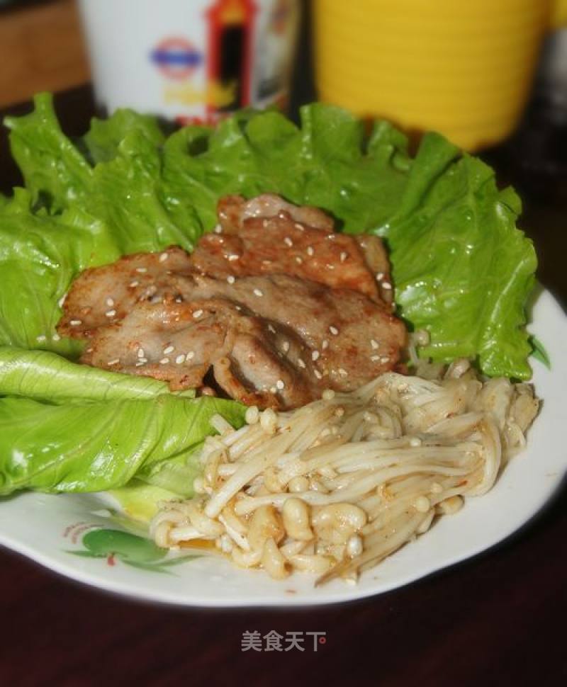 You Can Eat Korean Barbecue Rolls at Home recipe