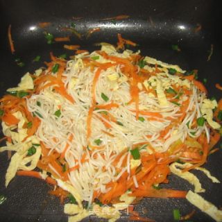 Fried Noodles with Vegetables recipe