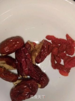 Rose Red Date Beauty Tea recipe