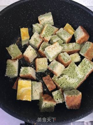 Fried Toast with Salt and Pepper recipe