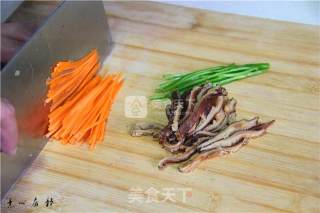 Su Xin Jujing Serves Iced Colorful Enoki Mushrooms recipe