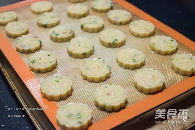 Chive Chicken Biscuit Cookies recipe